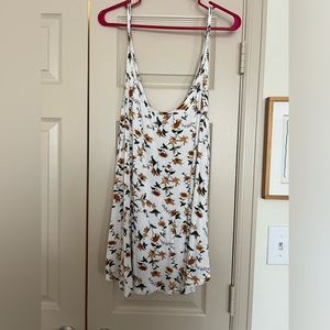 Forever 21 plus white floral print flowy cami